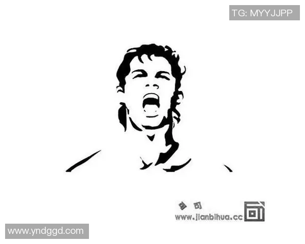 足球天王C罗经典瞬间素描艺术作品呈现完美技艺与运动魅力 足球天王C罗经典瞬间素描艺术作品呈现完美技艺与运动魅力